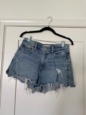 Abercrombie & Fitch Cutoff Short High Rise